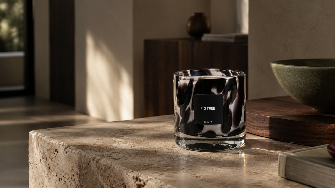 Modne świece 2026 — jak wybrać taką, która naprawdę pachnie (nie tylko ładnie wygląda)