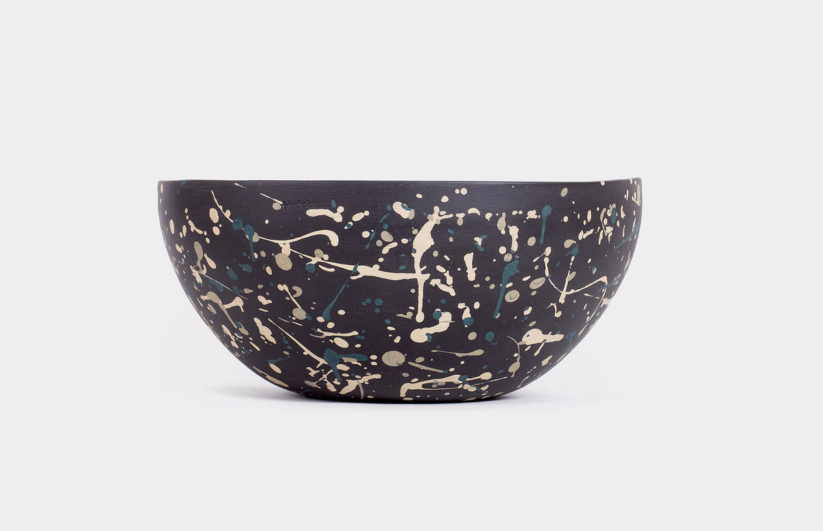 Misa Pollock Black – Hadaki, aranżacja