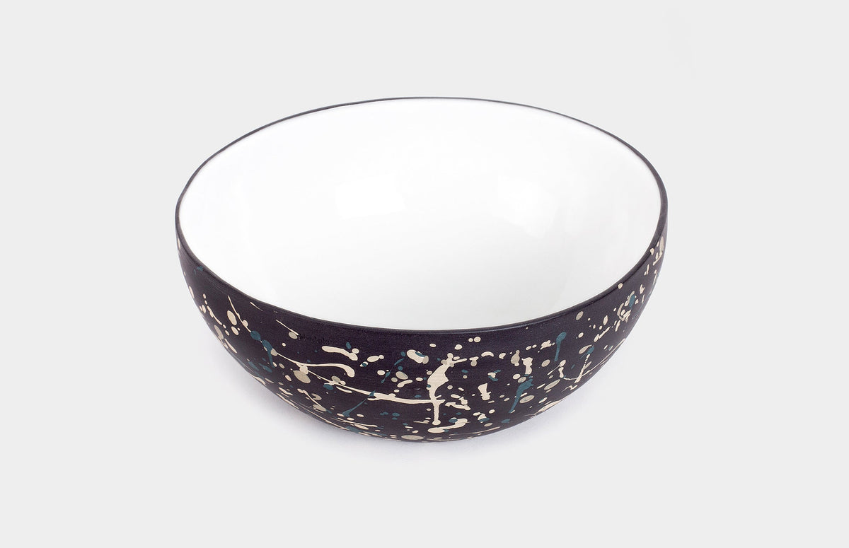 Misa Pollock Black – Hadaki, aranżacja
