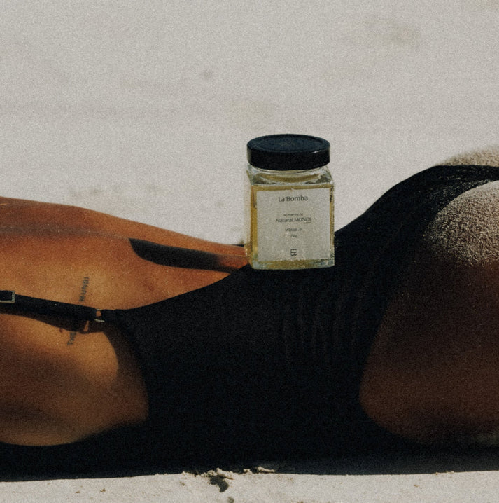 Naturalny olej do ciała La Bomba – NATURAL MONOI Vitamine E Travel Size – pielęgnacja skóry premium La Bomba
