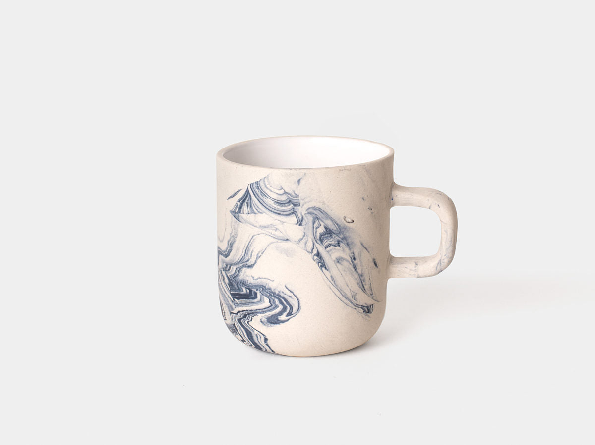 Mały kubek Baltica Blue – Hadaki – ceramiczny kubek handmade Hadaki