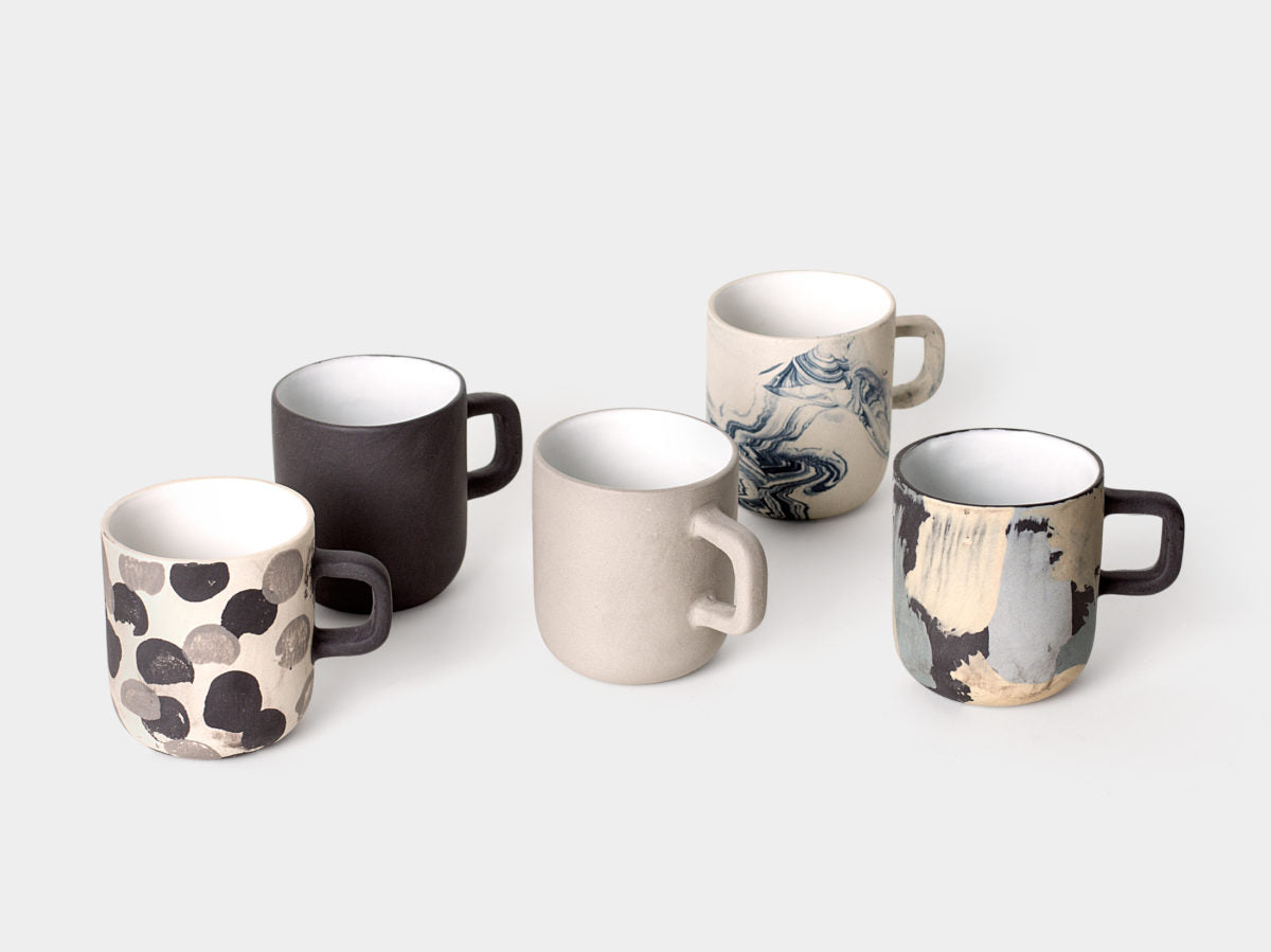 Mały kubek Mazy – Hadaki – ceramiczny kubek handmade Hadaki