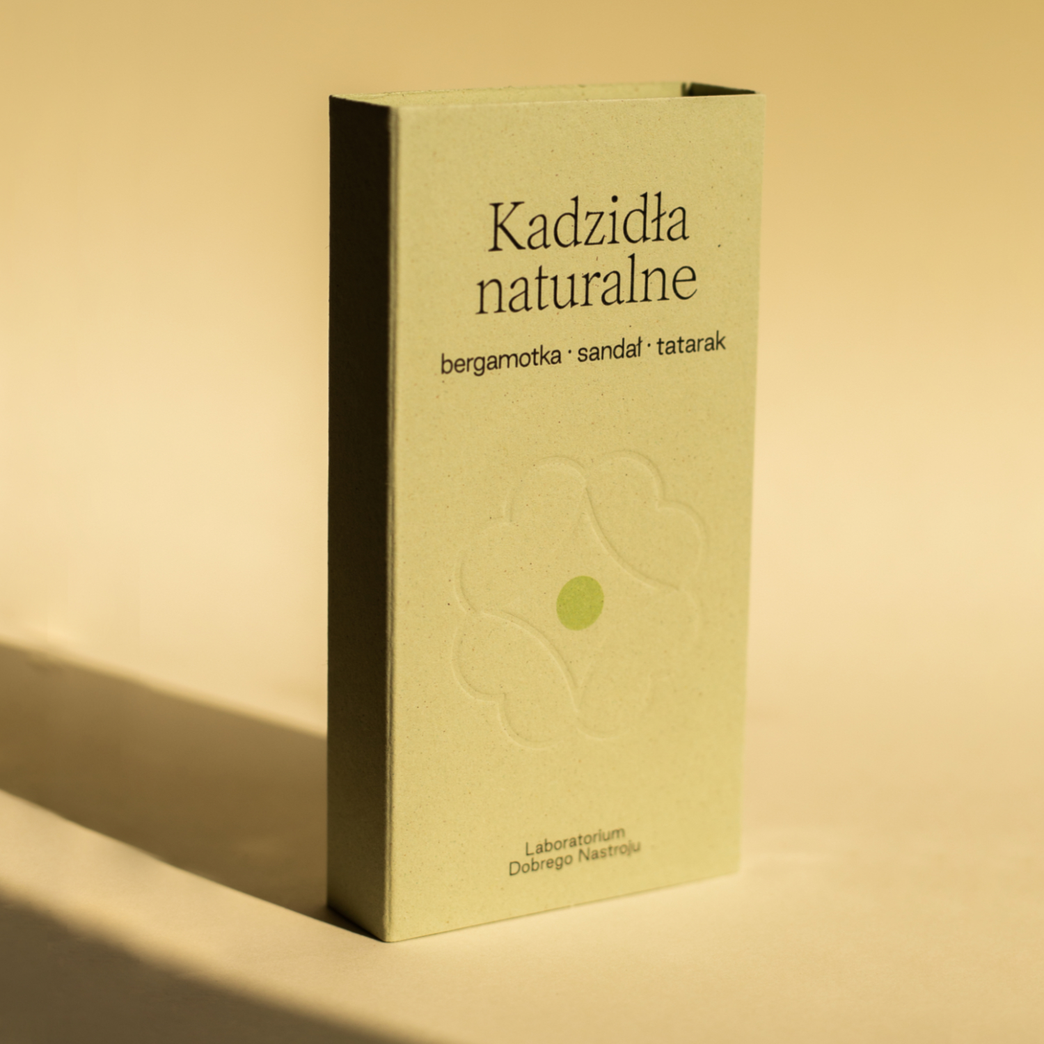 Kadzidła Naturalne – Bergamotka, Sandałowiec, Tatarak – kadzidła naturalne Laboratorium Dobrego Nastroju