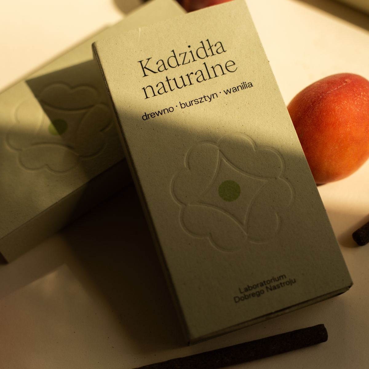 Kadzidła Naturalne – Drewno, Bursztyn, Wanilia – kadzidła naturalne Laboratorium Dobrego Nastroju