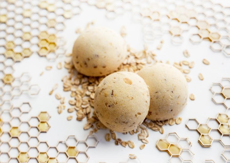 Mleko • Miód • Owies - półkula kąpielowa 60 g