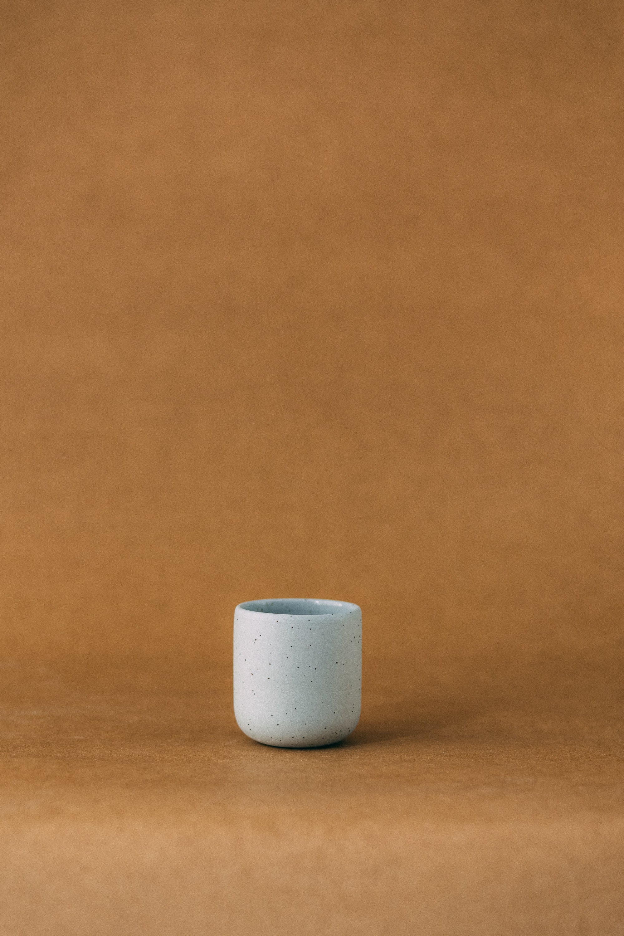 Kubek PopUp – ceramiczny kubek handmade Zakwas Studio