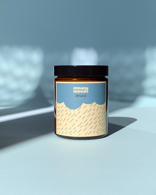 DESZCZ – otulająca świeca sojowa z drewnianym knotem (180 ml)